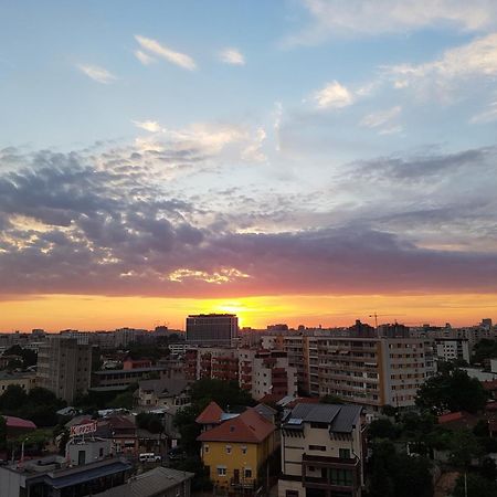 Lovely Apartment With City View Bucureşti Eksteriør bilde