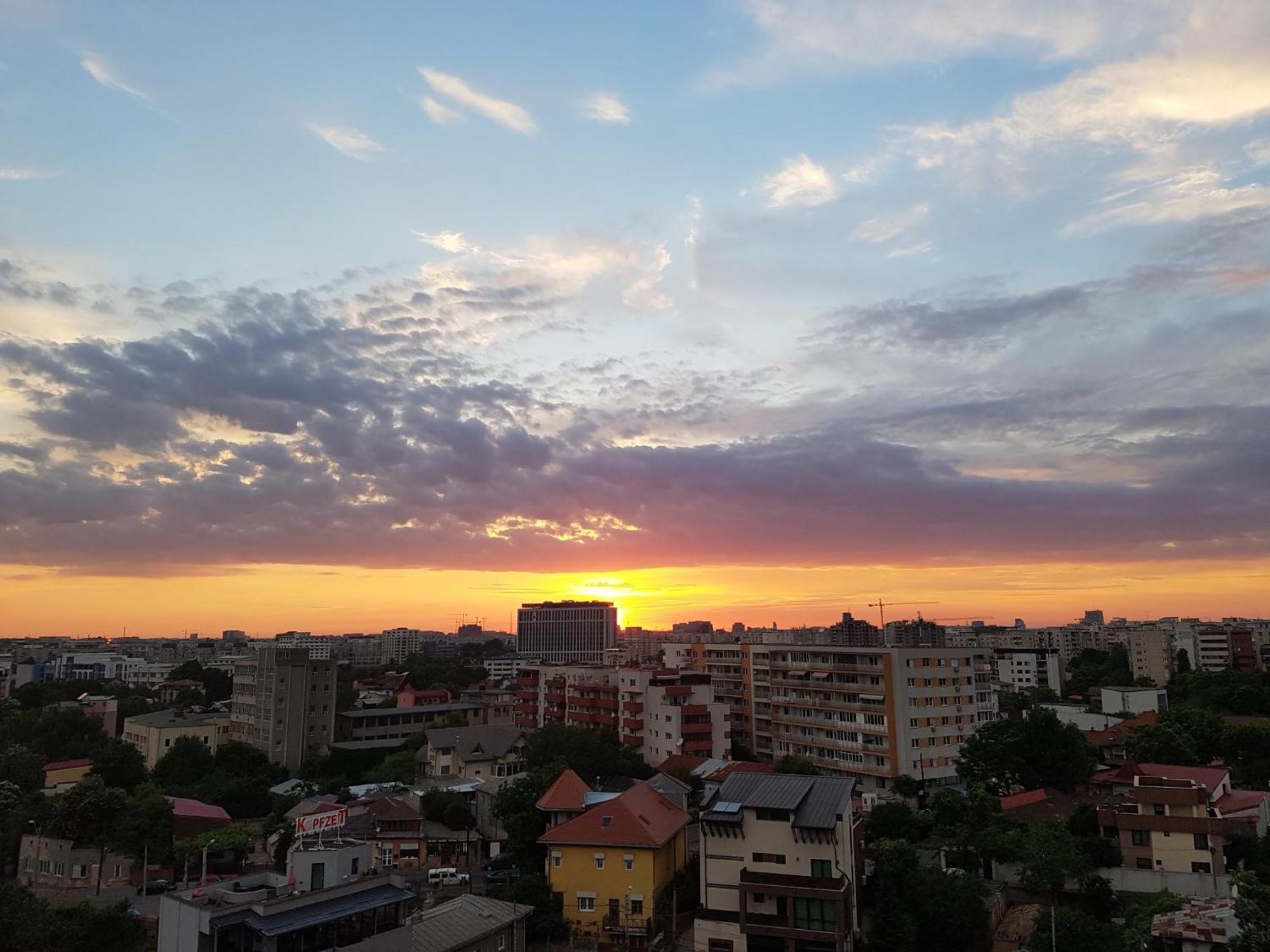 Lovely Apartment With City View Bucureşti Eksteriør bilde